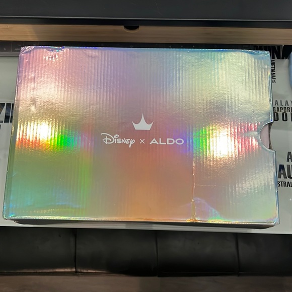 Aldo x Disney Collab, Wish Step 🐸 - Picture 3 of 5